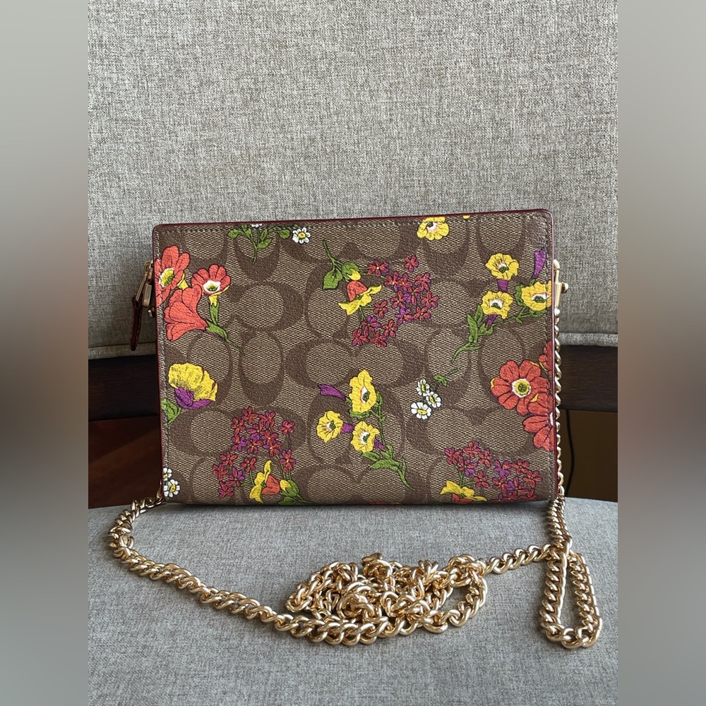 NWT!COACH SLIM CROSSBODY IN SIGNATURE CANVAS WITH FLORAL PRINT (COACH CR240) - Picture 2 of 9